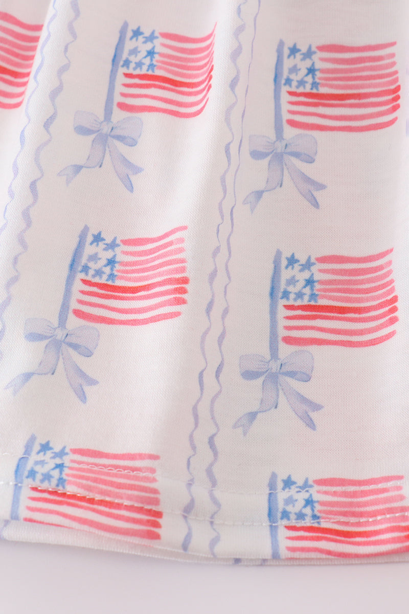 Bow embroidery smocked shorts set