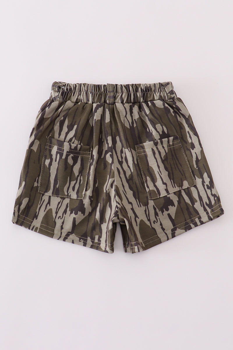 Camouflage print shorts